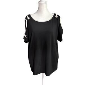 Chic Carmen Marc Valvo Black & White Top - Size M